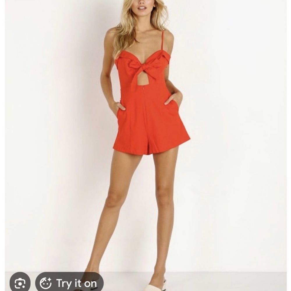 ASTR the label Reese Red romper L